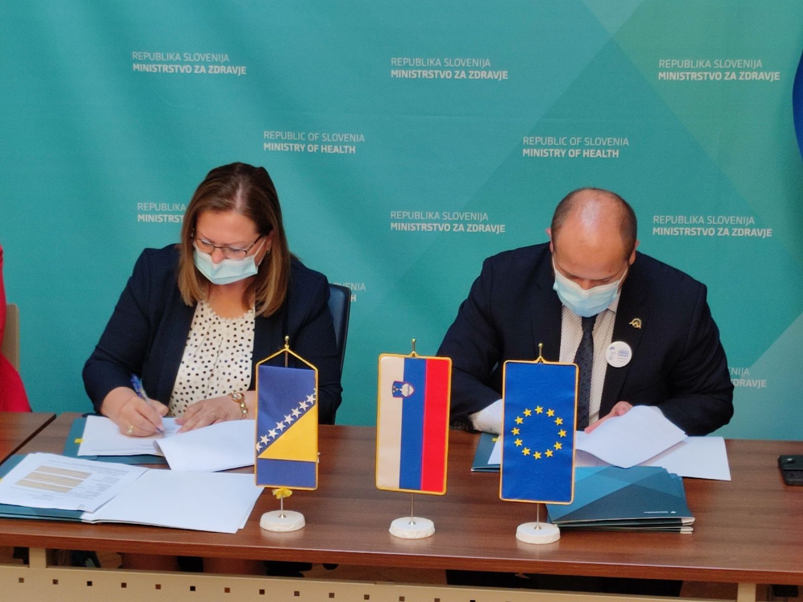 IMG-ab7e5e5e3015296cf307d876881543a4-V