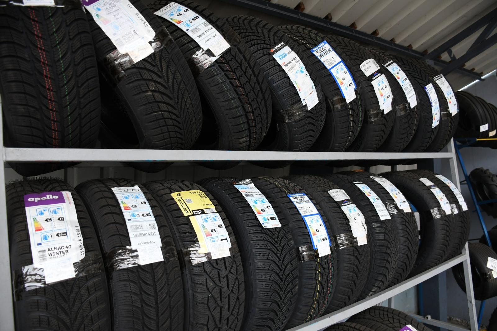 Bjelovar: Vulkanizerske radionice, kao i uvijek u ovom periodu, imaju pune ruke sa zamijenom guma