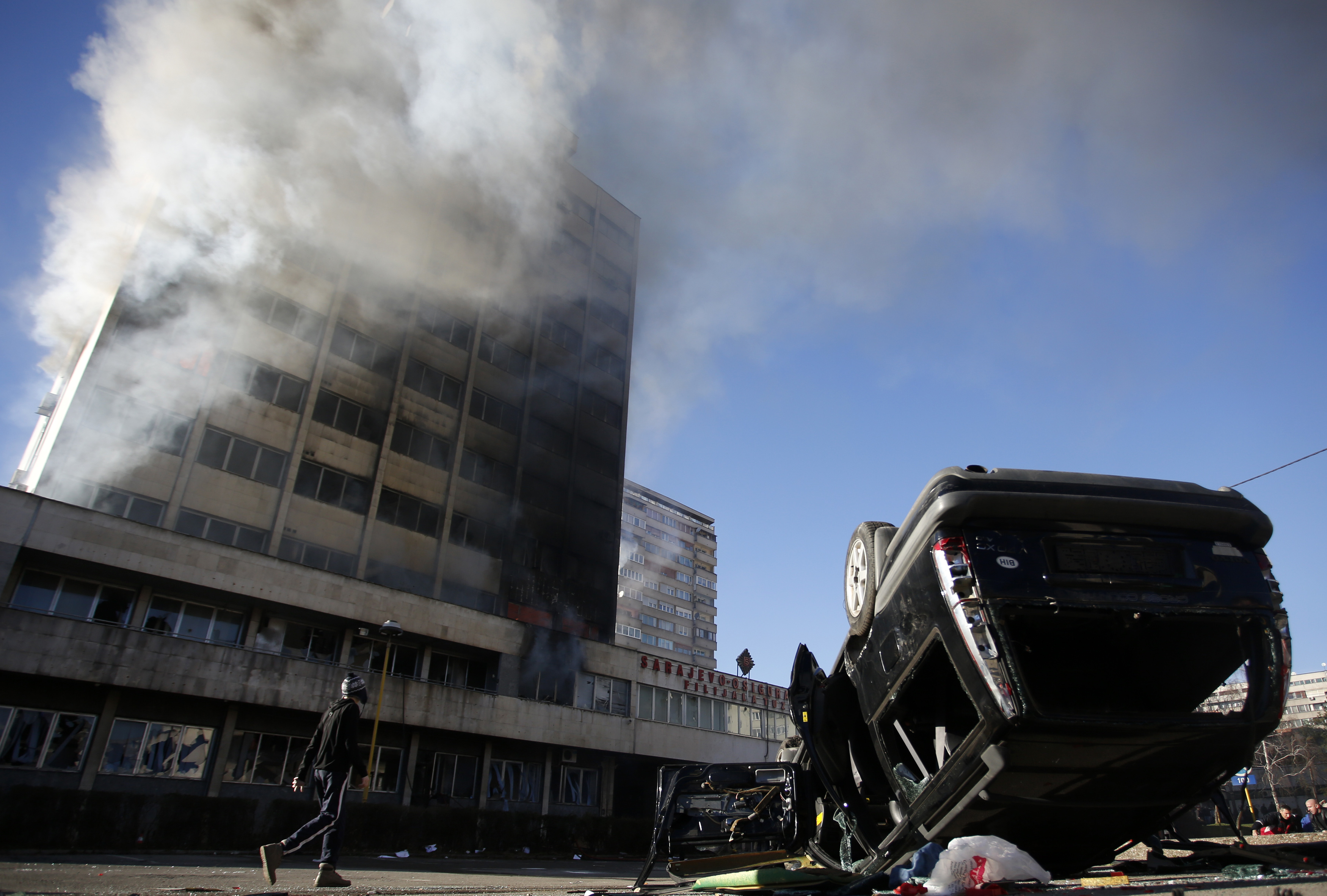 FEBRUARSKI PROTESTI TUZLA