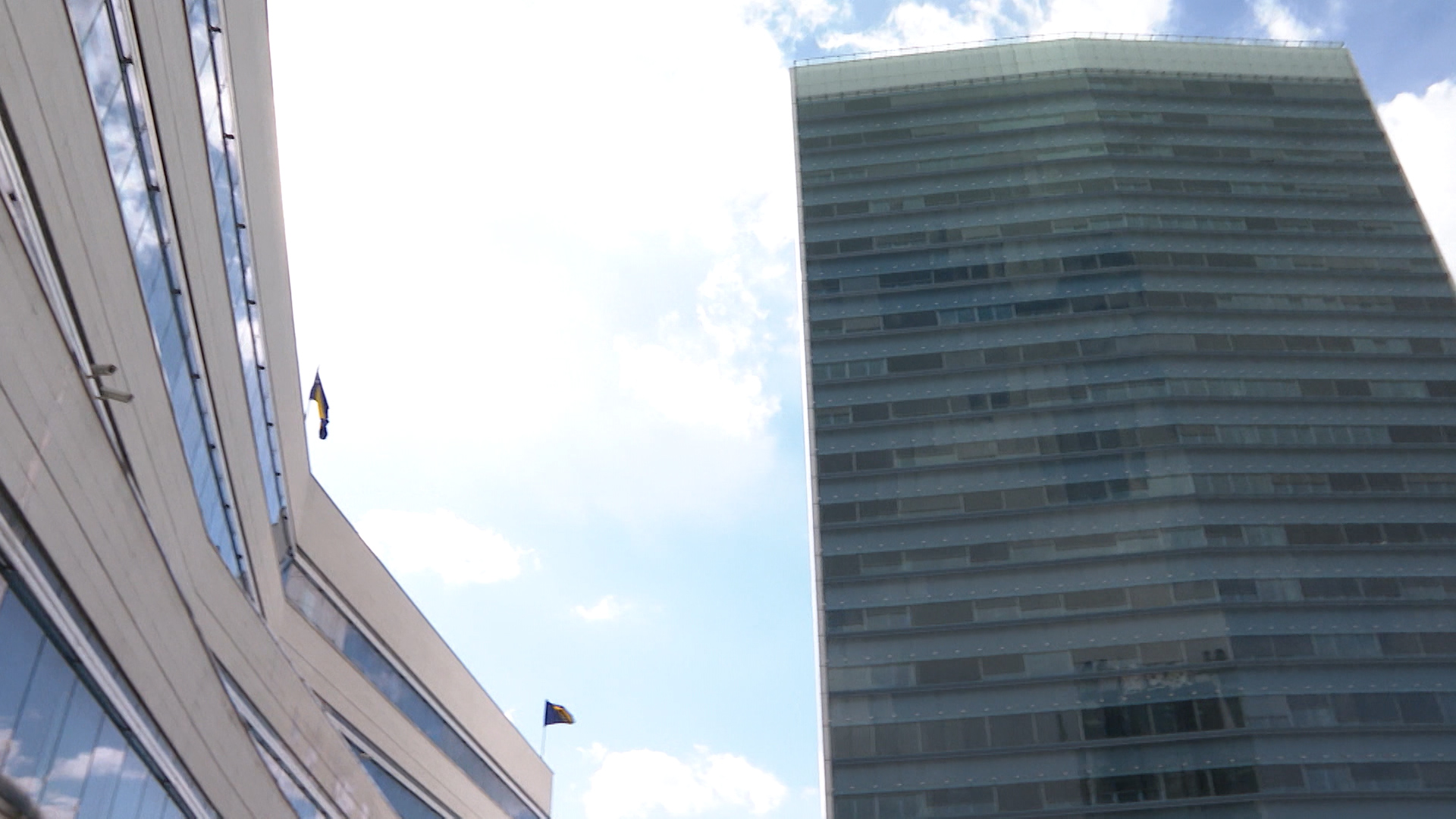 SA-IZBORNI ZAKON PKG-TJD-1(20210507-185503720).mxf.00_03_43_13.Still001