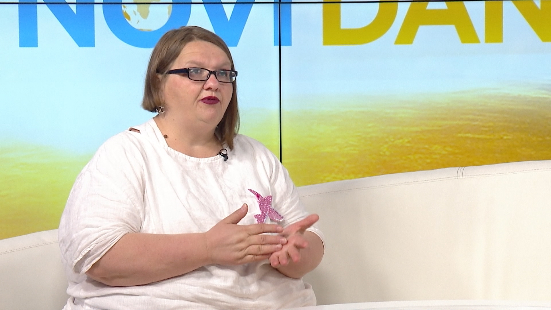 SA-ND-RUBINA COLIBRI-REP-040621-1(20210604-115615750).mxf.00_01_13_16.Still001