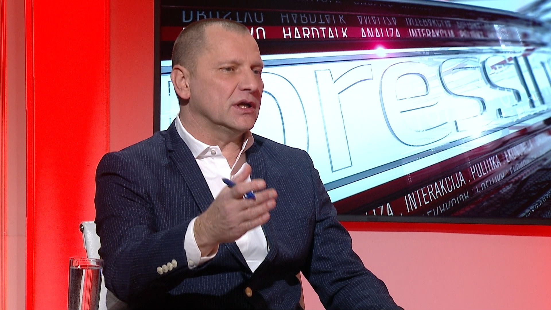 SA-PRESSING-130121-01.20_08_34_18.Still004 zlatko miletić