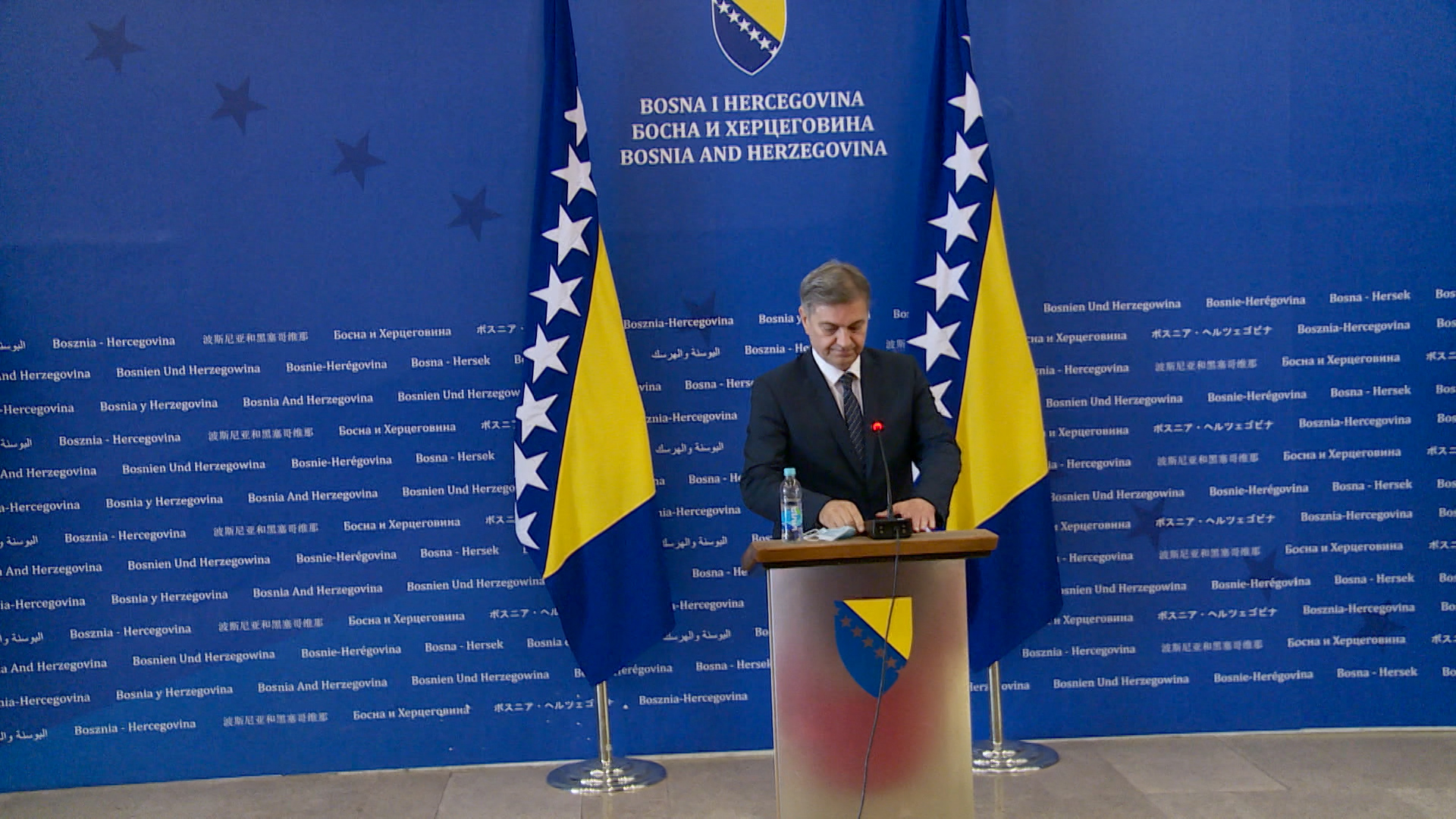 SA-ZVIZDIC PKG-ALT-1(20210703-171233268).mxf.00_02_56_21.Still001