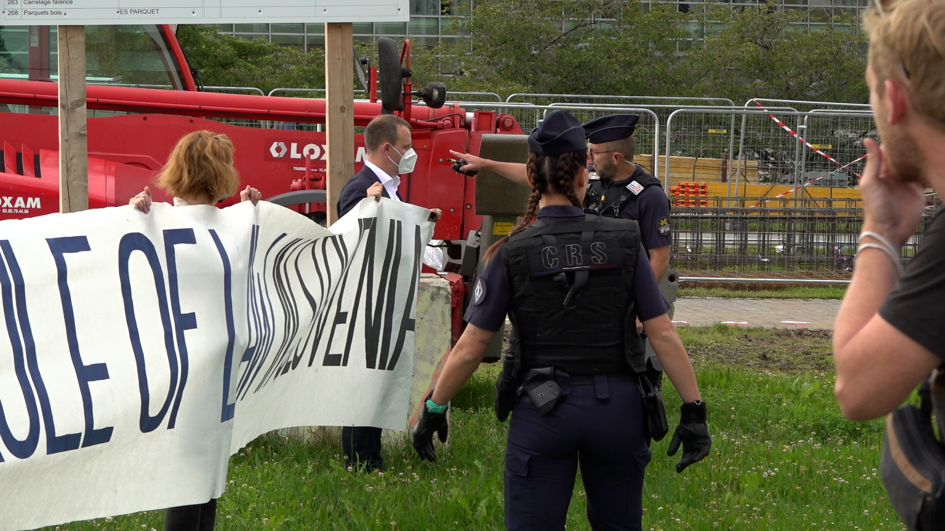 Protest pred Evropskim parlamentom