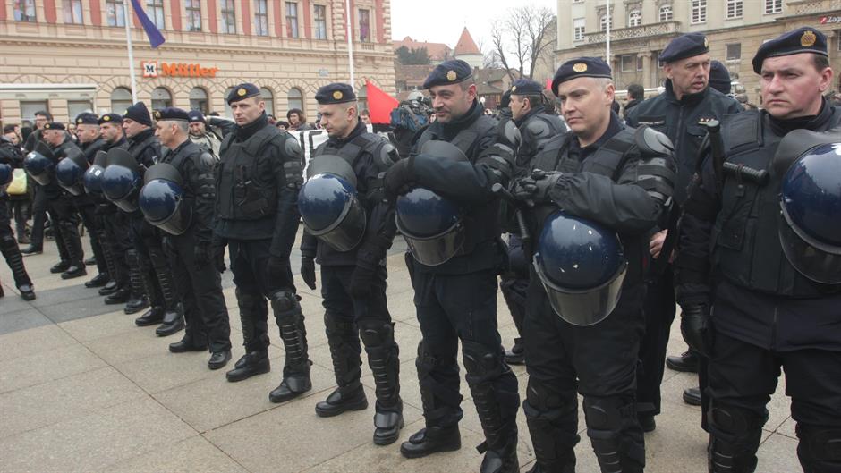 aa_picture_20150228_4662631_high