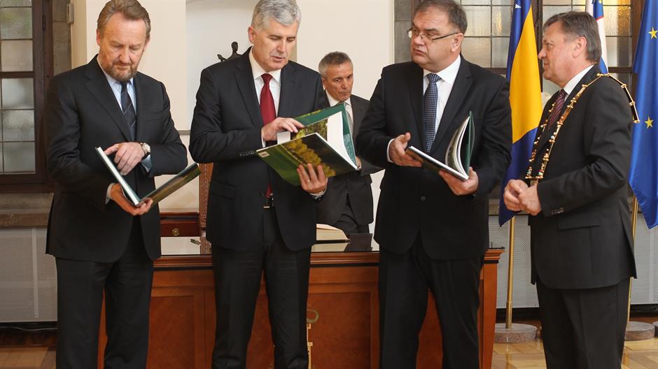 aa_picture_20150323_4862470_high