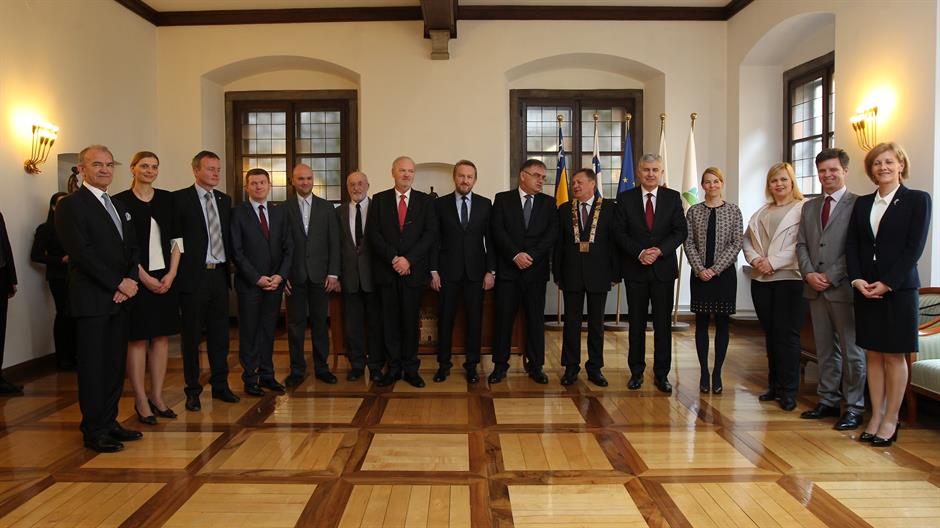 aa_picture_20150323_4862473_high