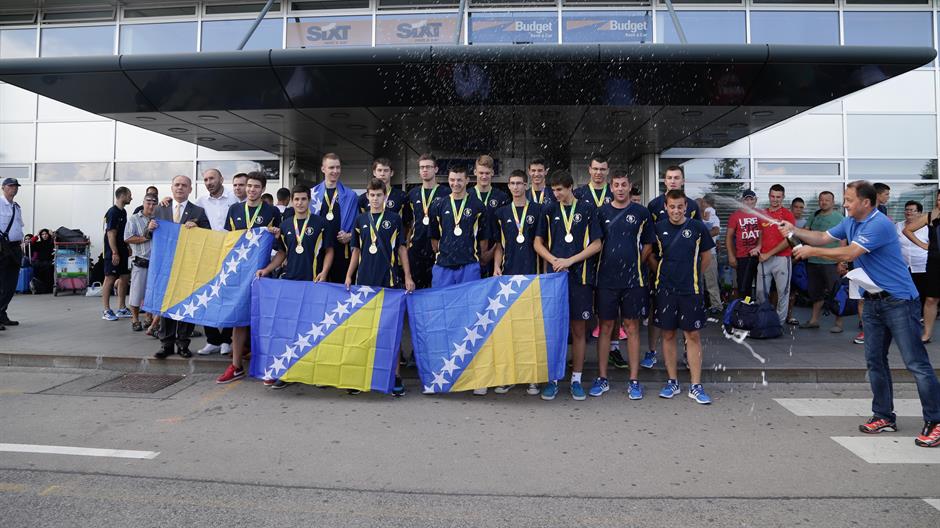 aa_picture_20150802_5977746_high