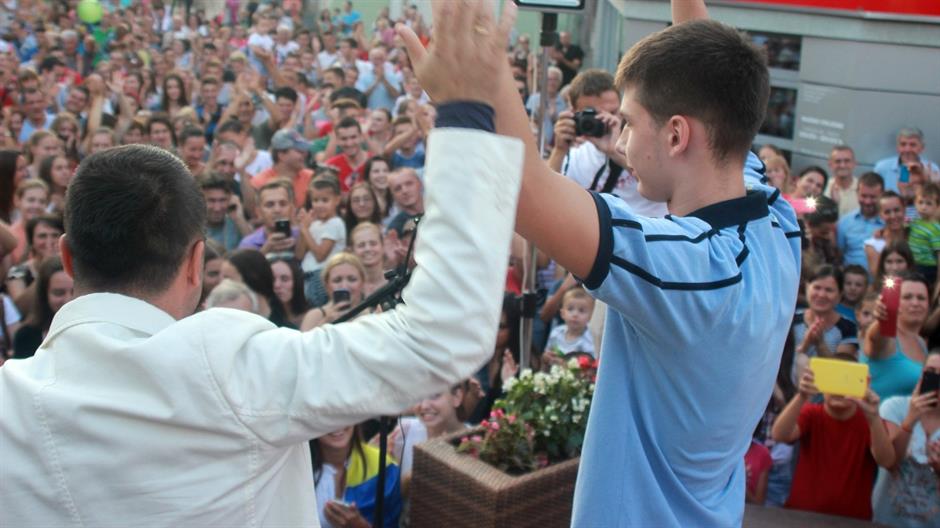 aa_picture_20150818_6084344_high