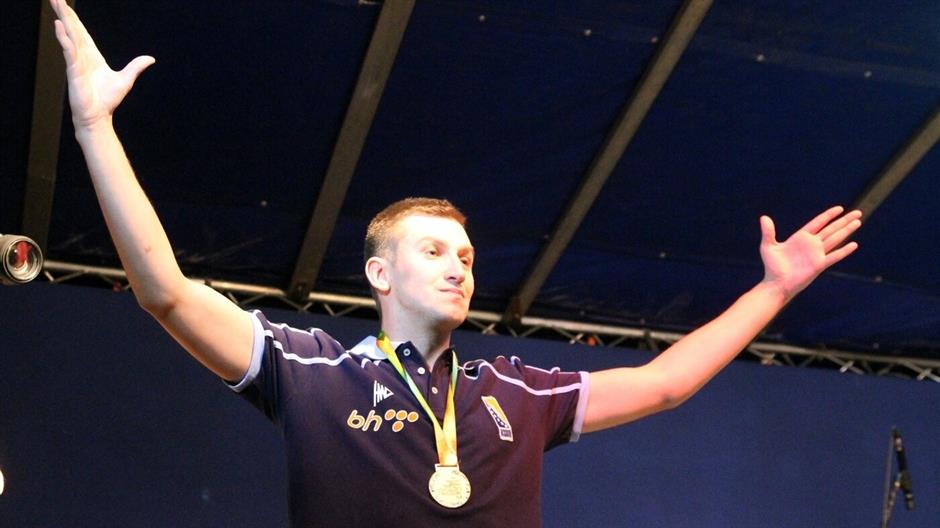 aa_picture_20150818_6084665_high