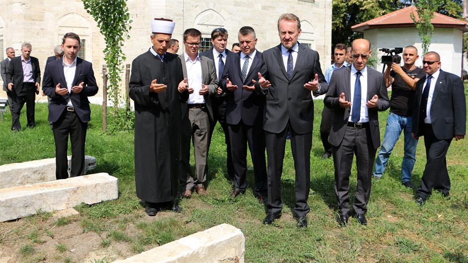 aa_picture_20150904_6205511_high