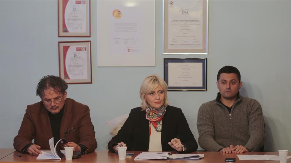 aa_picture_20151122_6866279_high