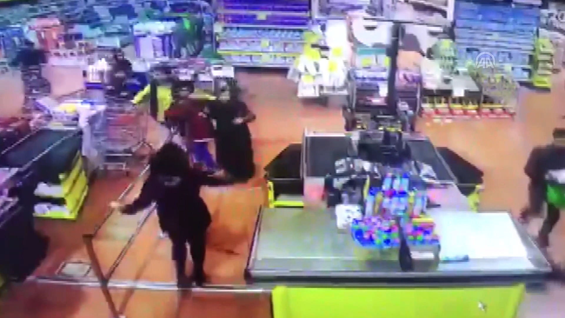 ag-ana-kamera-ljs(20200124-201504116).00_01_09_23.Still001