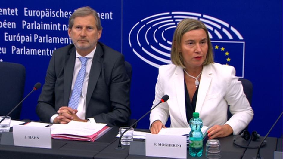 ag-ebs-mogerini han-1515-170418-02.Still001