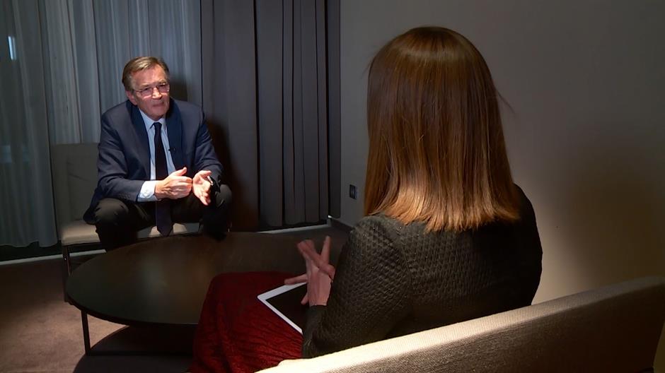 ag-fen-zima centar-fam(20170111-165954892).Still015