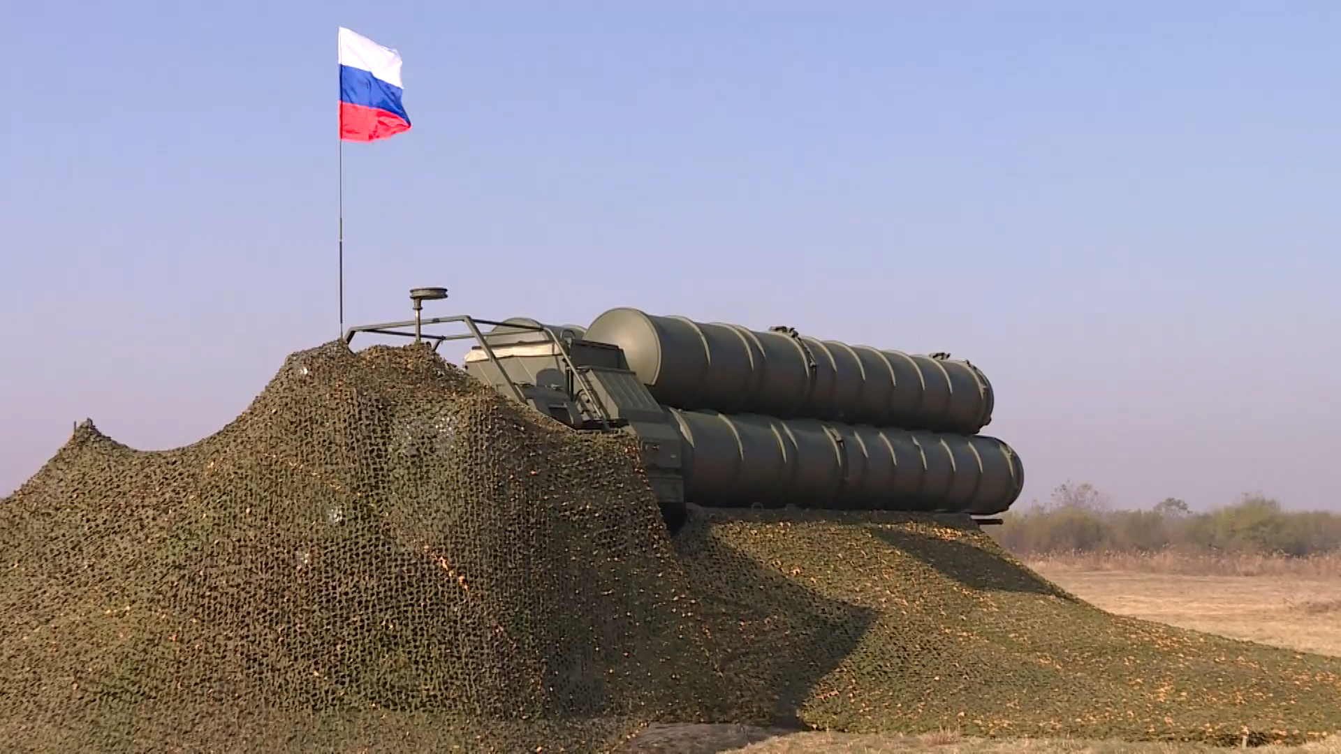 ag-mo-vucic u obilasku sistema s-400 i pancir-251019-mnd(20191025-134846659).mxf.00_00_31_14.Still007