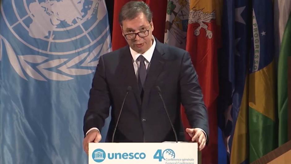 aleksandar vučić screen