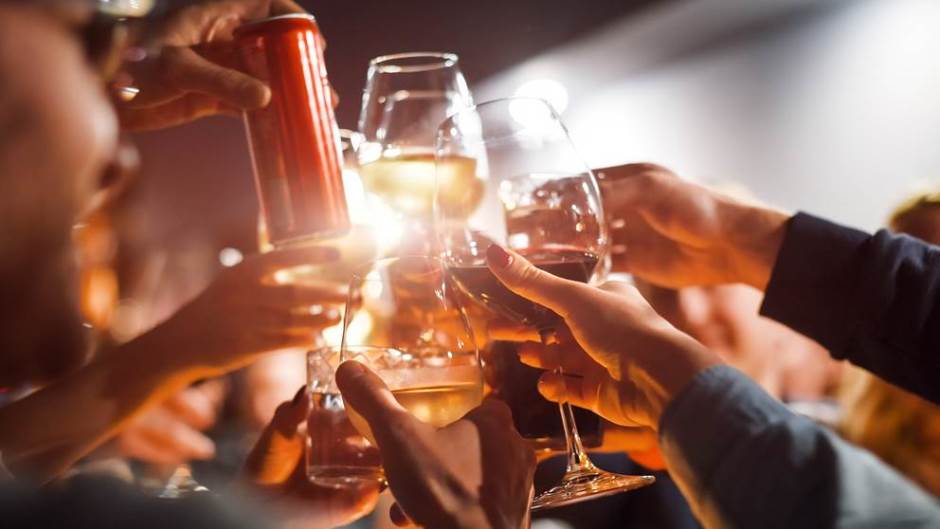 alkohol žurka shutterstock