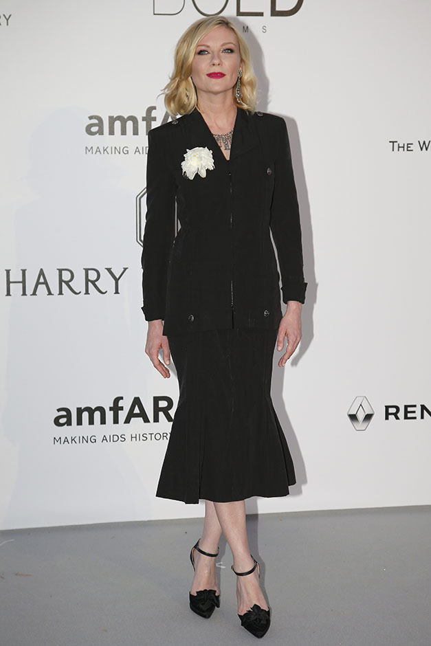 REUTERS/Jean-Paul Pelissier