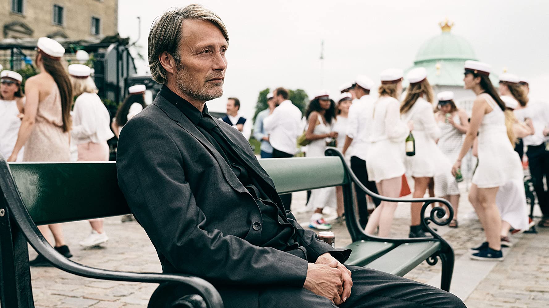 another-round-mads-mikkelsen