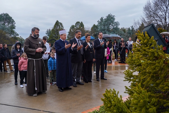 Australija-ucenje fatihe