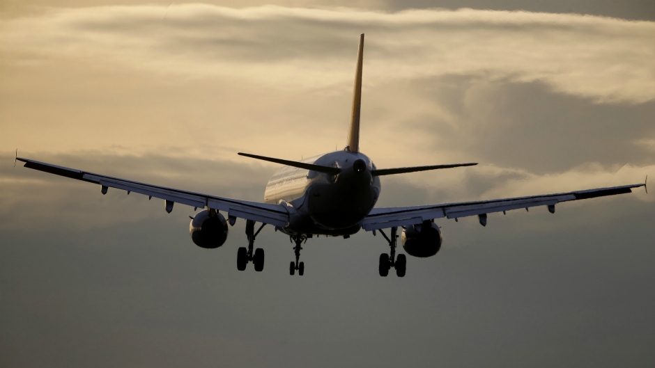 avion Reuters Michael Dalder