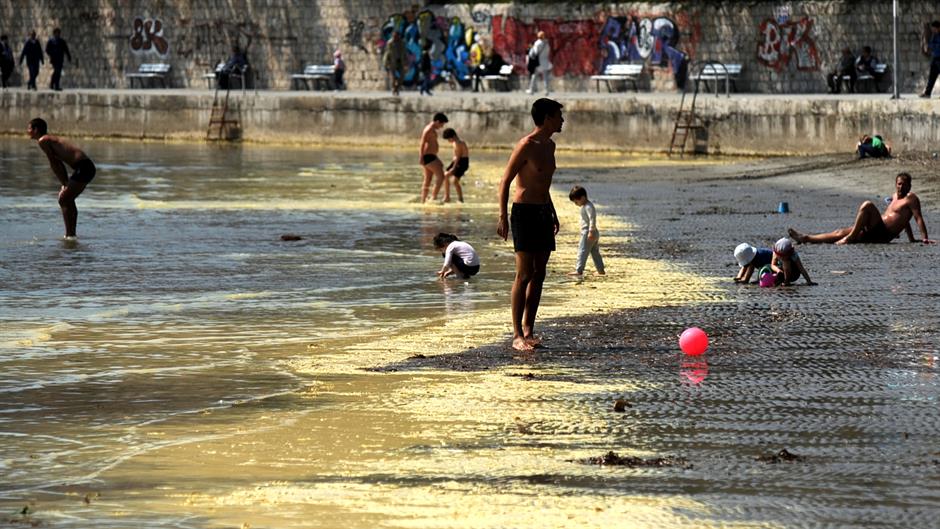 bacice_zutilo10-120415(1)