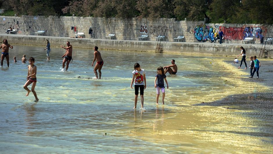 bacice_zutilo3-120415