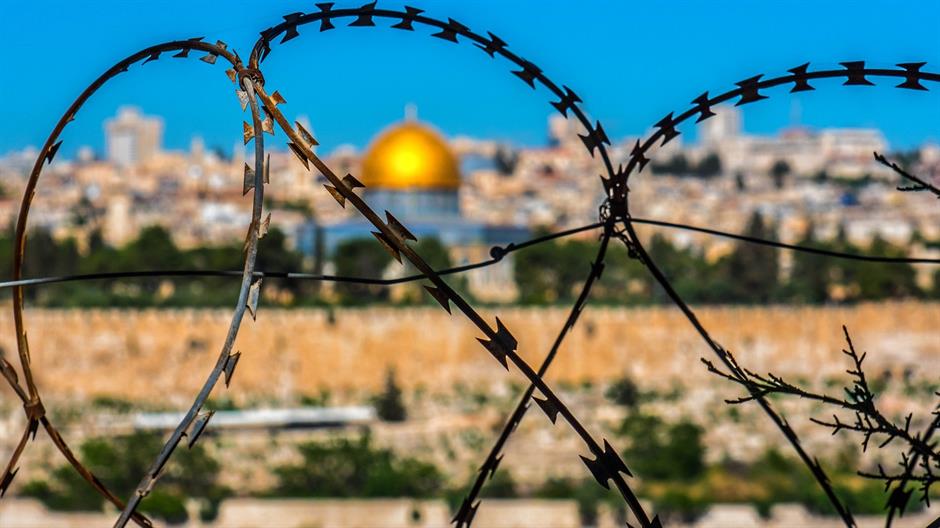 barbed-wire-1876148_1920