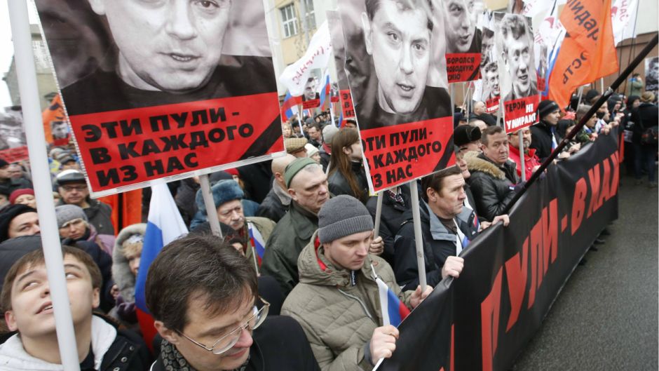 BeFunky_2015-03-01T114254Z_420195410_GM1EB311IN001_RTRMADP_3_RUSSIA-NEMTSOV