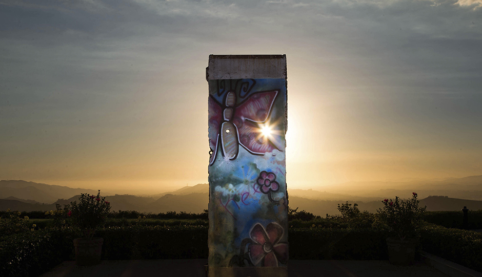 REUTERS/Lucy Nicholson