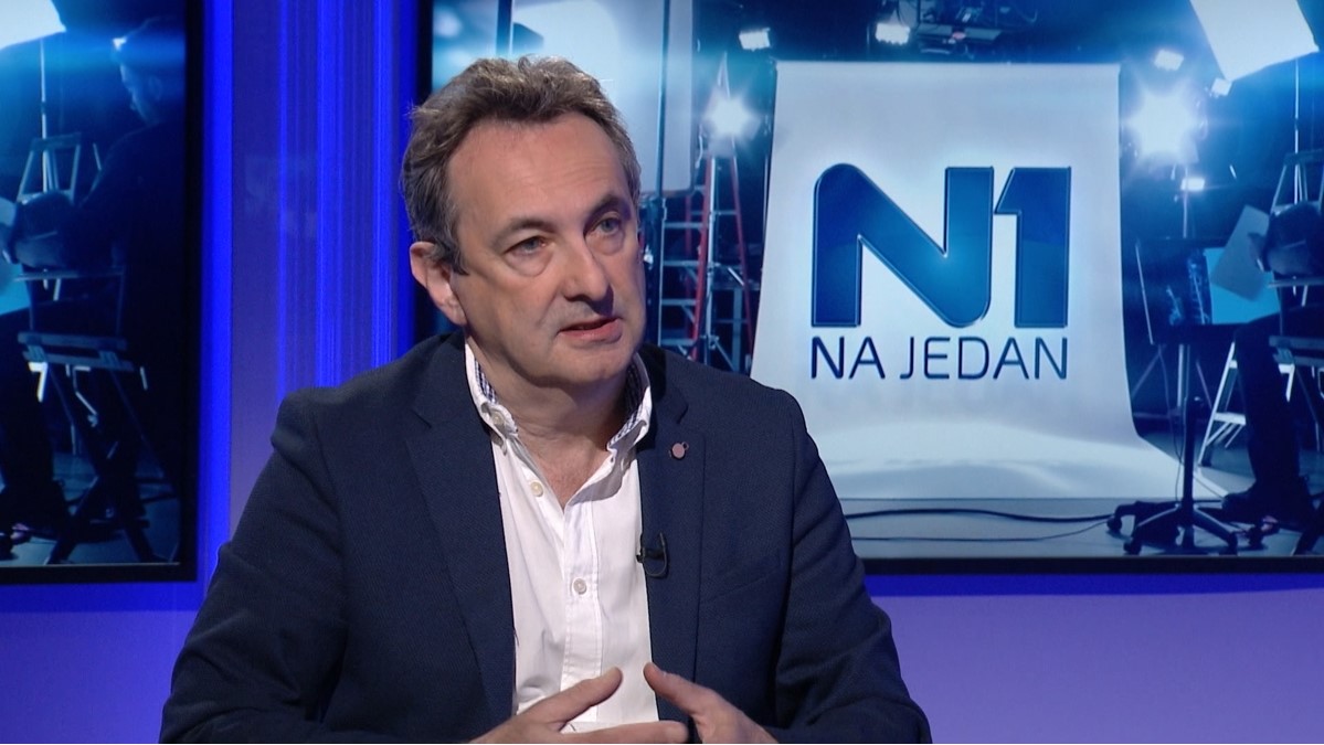 BFE8161B8E8246DA9AF28C1BCFF6FB44