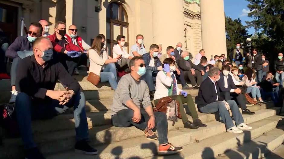 BG-ADLIB OPOZICIJA-IJK(20200430-182147287).mxf.00_00_11_12.Still002