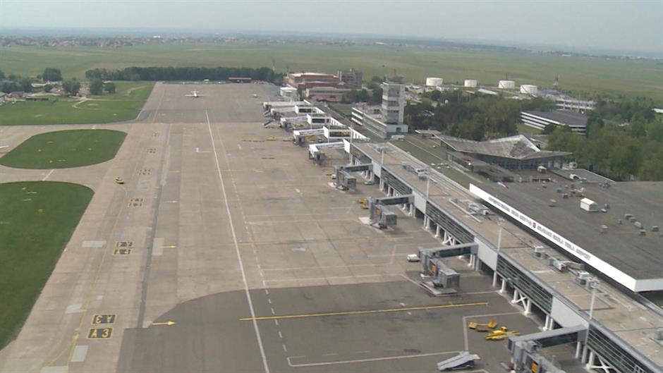 BG-AERODROM PKG-MDJ(20160804-203431383).mxf.Still002