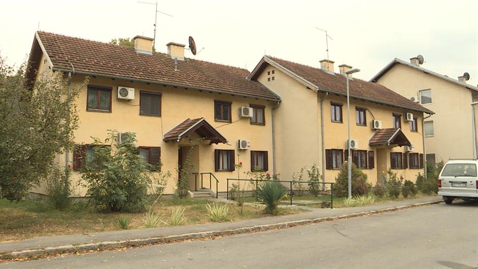 BG-IZBEGLICE KUCE PKG-211018-JDM-1(20181021-171925437).mxf.Still002