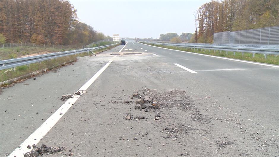 BG-NESRECE PUTEVI PKG-JPZ(20171116-184404162).mxf.Still003