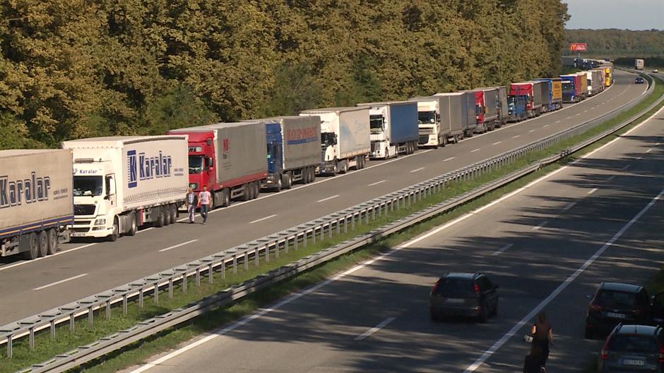 BG-SRB HR-1900-VPS(20150923-181927461).mxf.Still002