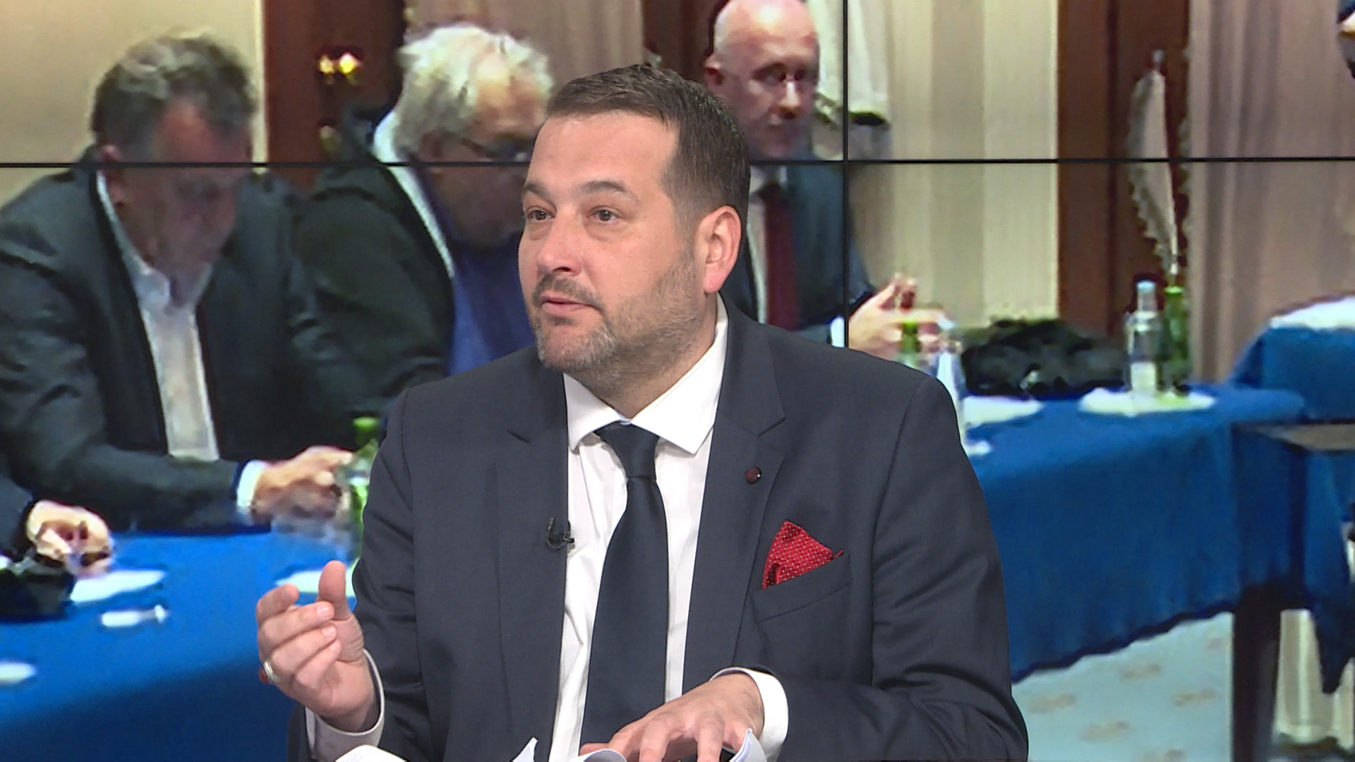 BG-TW-MOGERINI TACI VUCIC-GFX-MAS(20190509-112820557).00_03_50_13.Still003