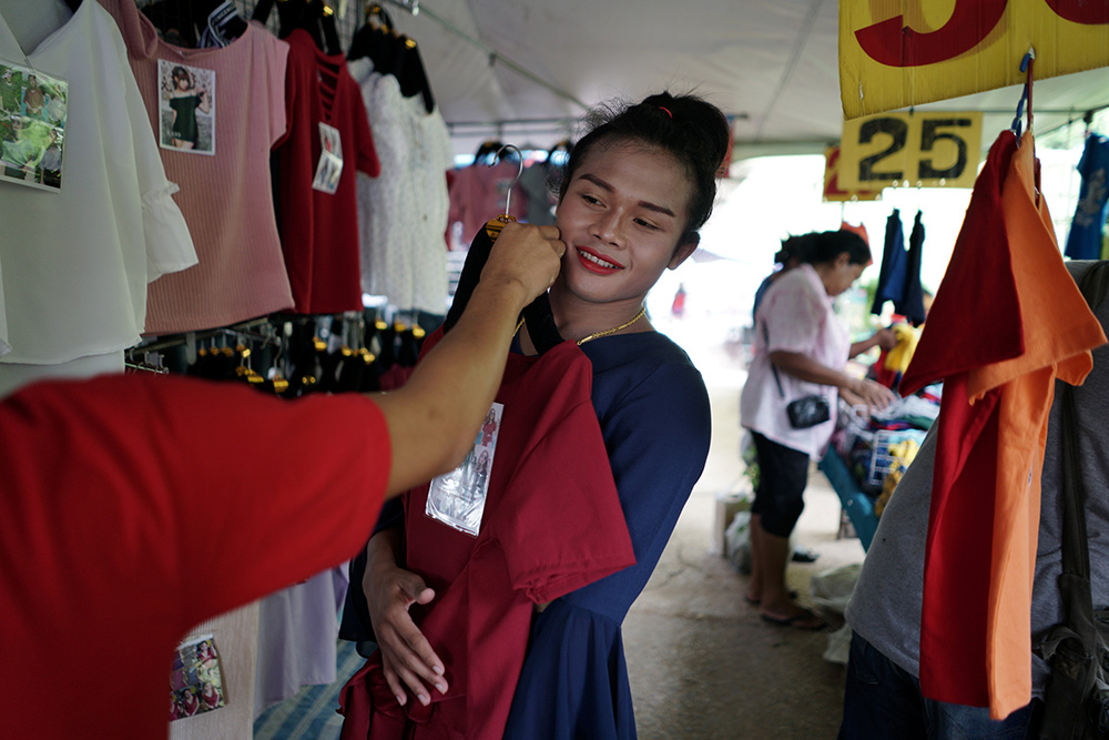 REUTERS/Athit Perawongmetha