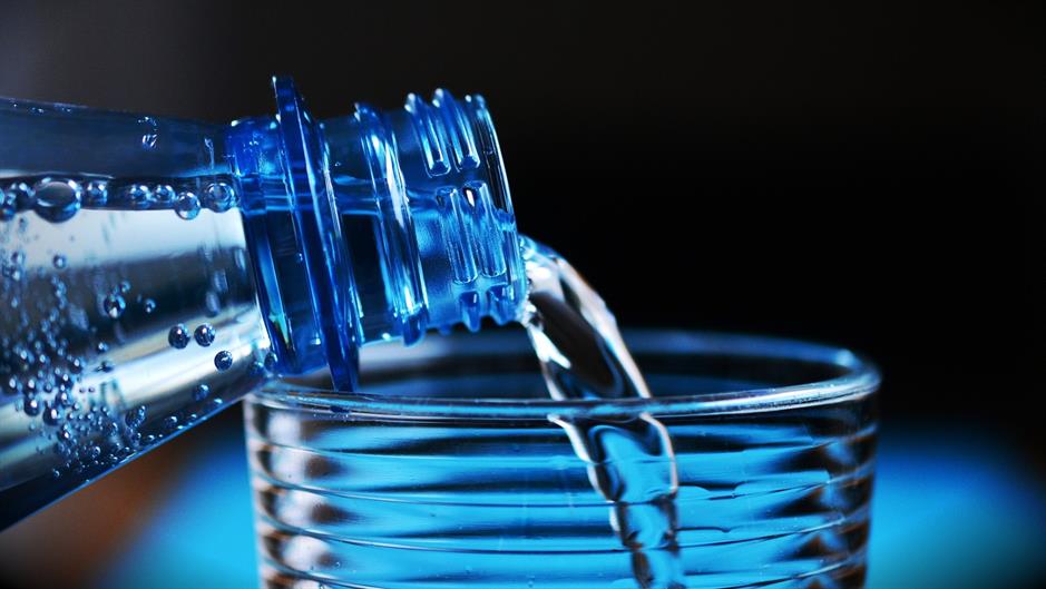 bottle-2032980_1920