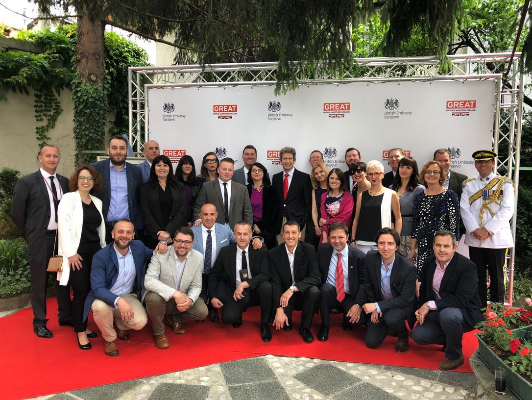 Britanska ambasada 3