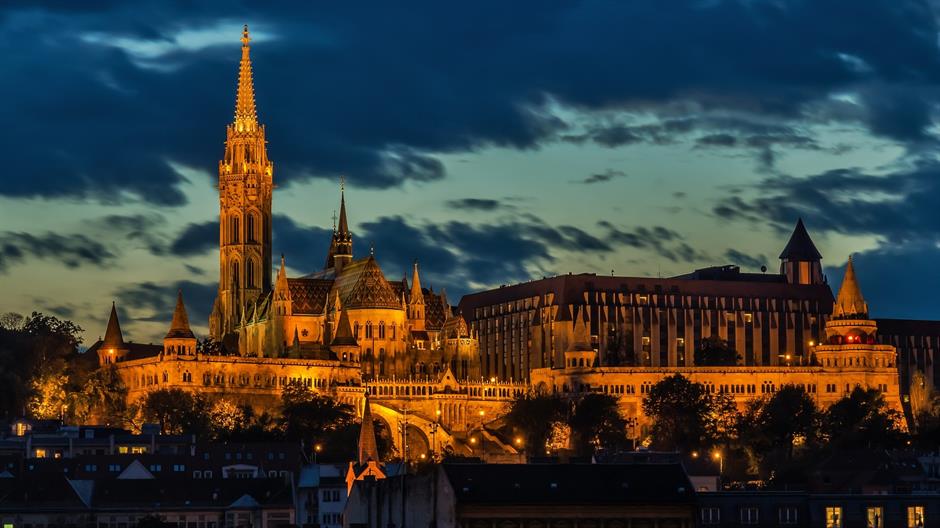 budapest-495752_1920