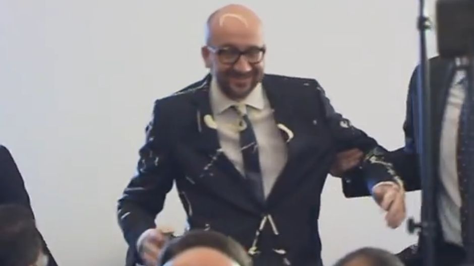 charles michael posut majonezom