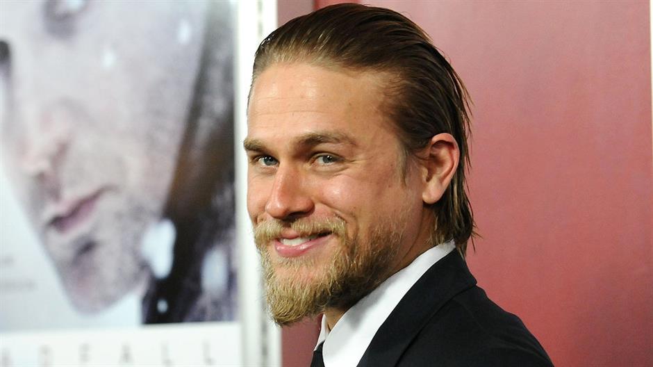 charlie-hunnam-bio-77999.jpeg