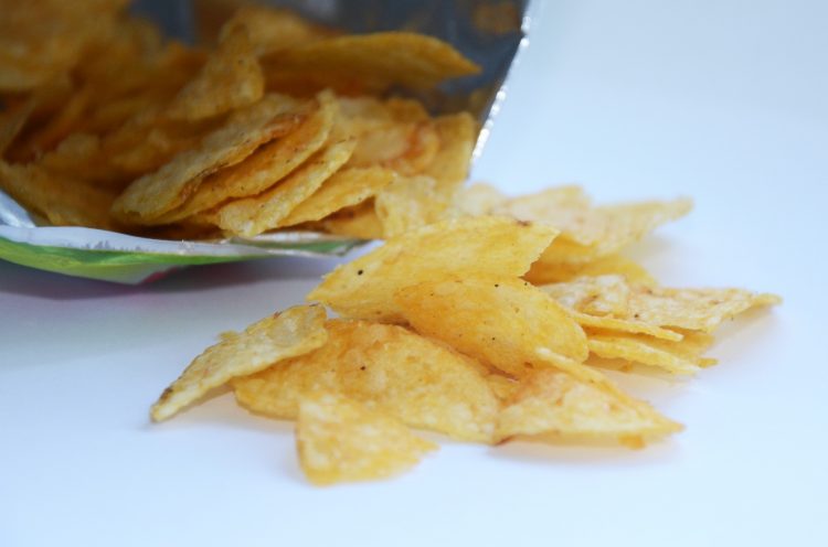 chips-2179831_1920-750x496