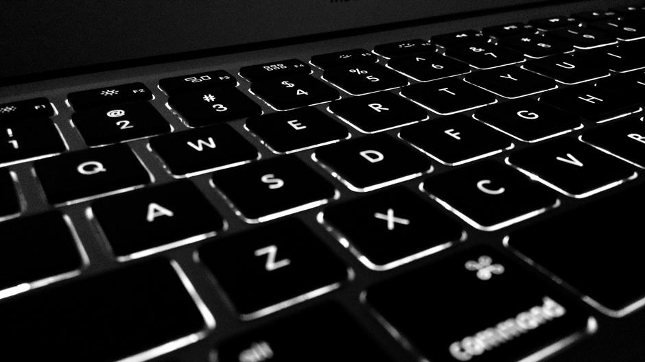 computer-1869236_1920