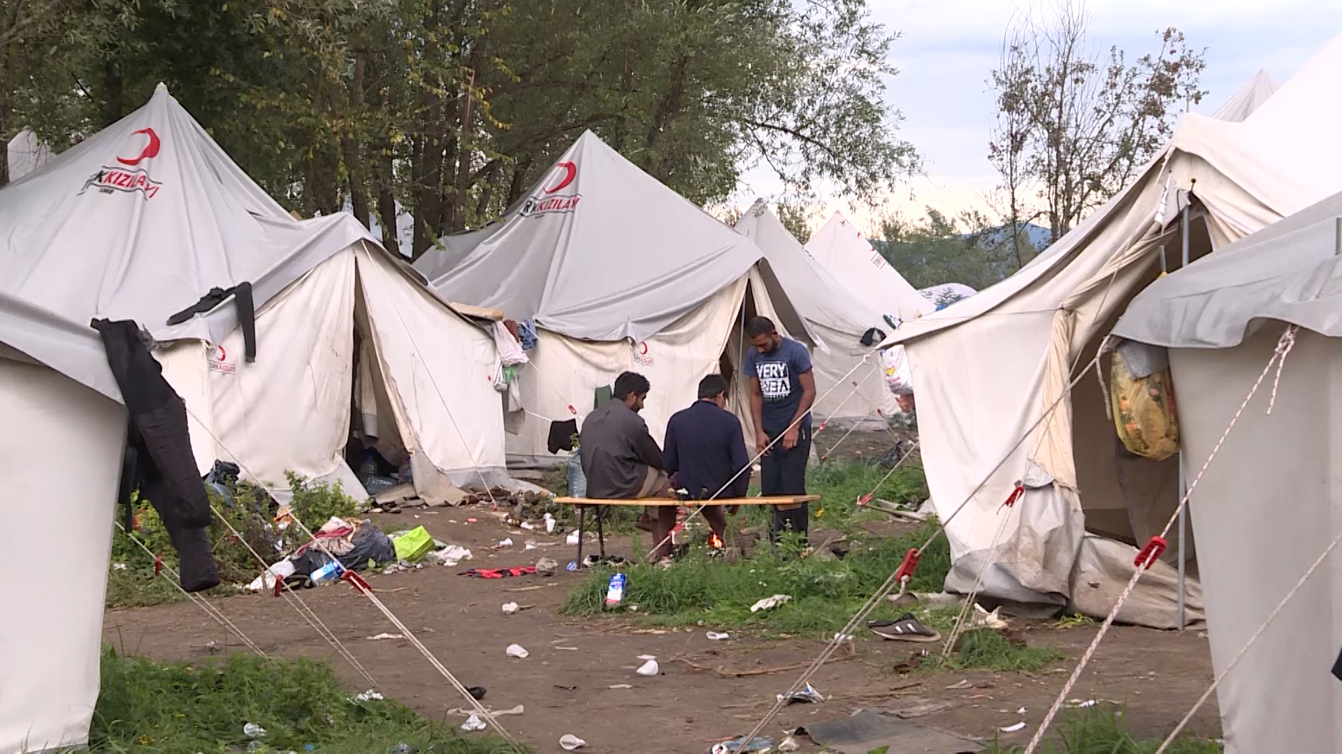 CR2_25_09_2019_16-33-57-22.00_00_00_00.Still005