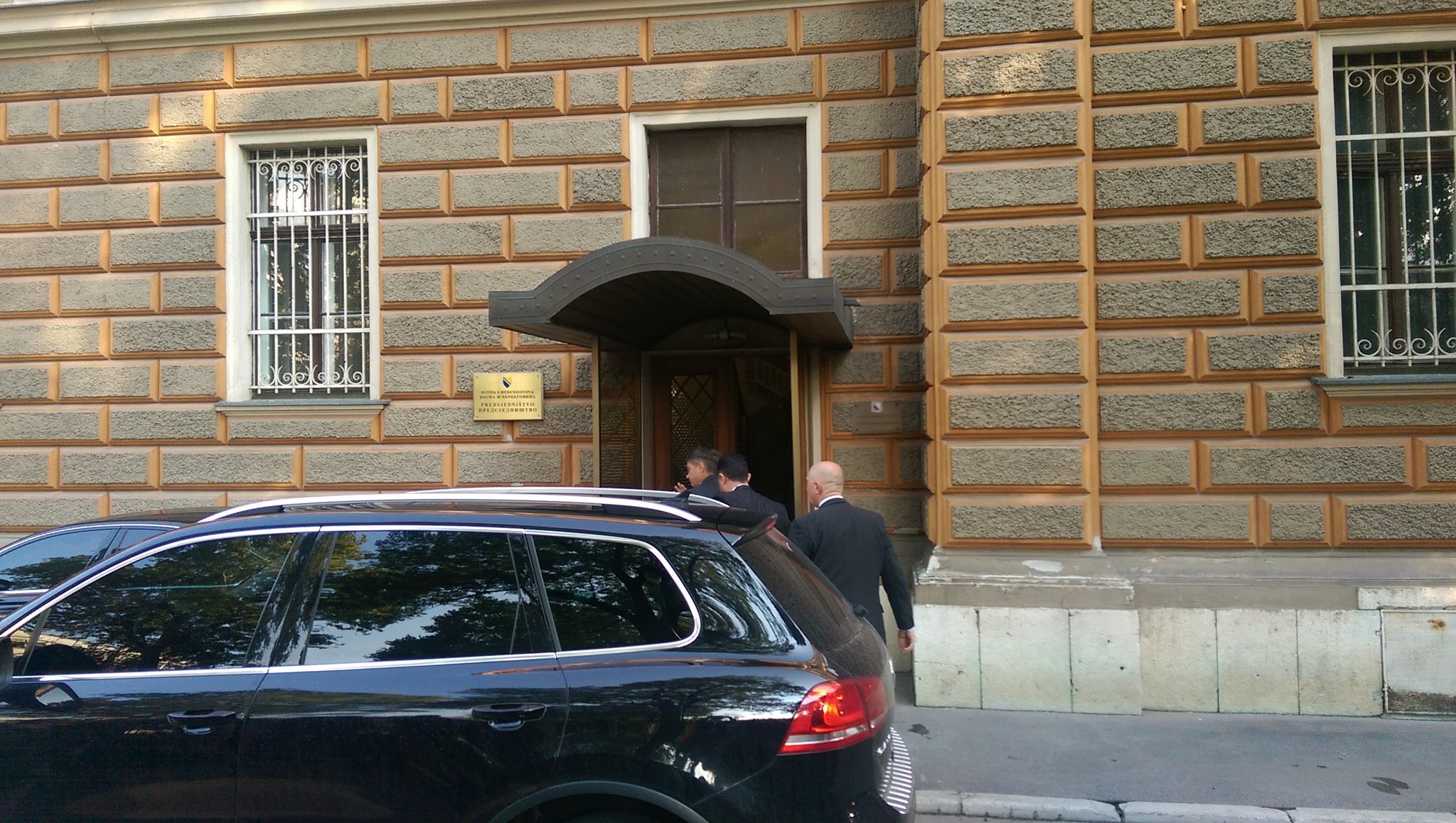 CsYGZ-sXYAAuYsV.jpg large