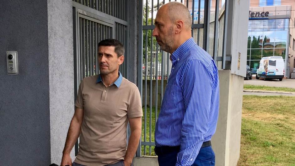 D-IwsvZWkAYyBmy.jpg large