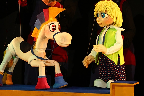 d0d354668f69293e040aa69de3140c78_XL